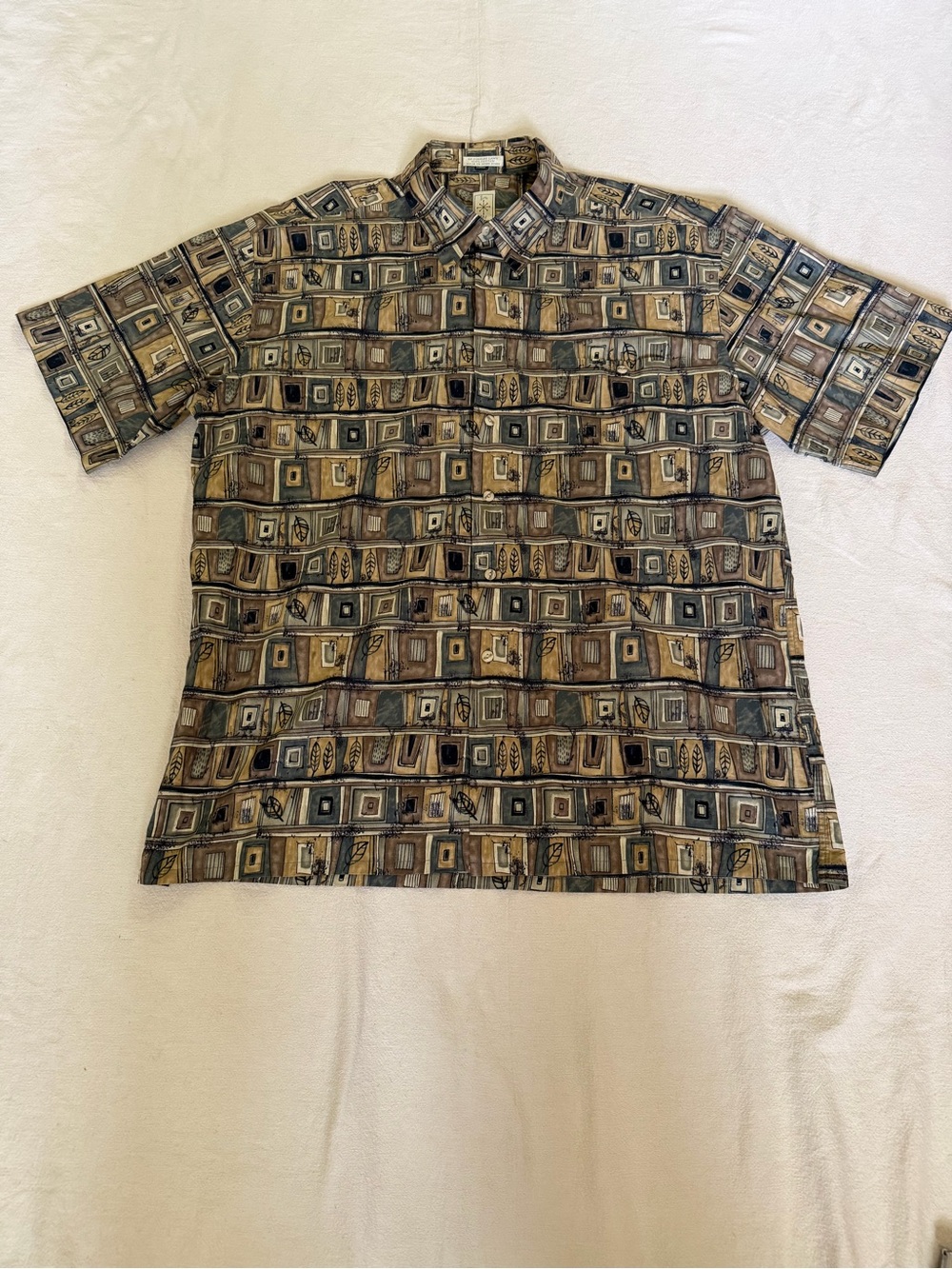 Men’s Burma Bibas Short Sleeve Abstract/Geometric Print Sz XL Made in Hong Kong